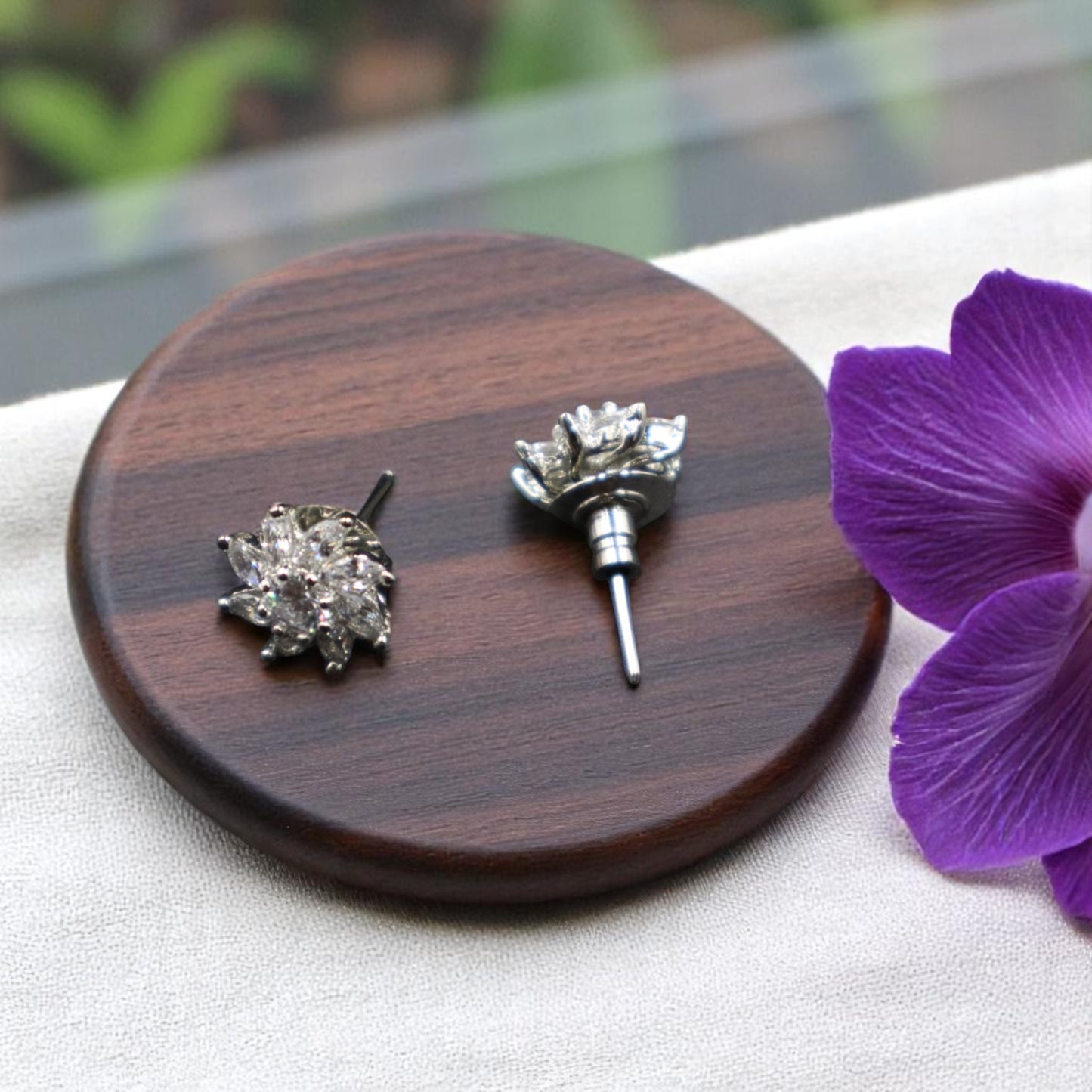 Silvery Isha American Diamond Studs