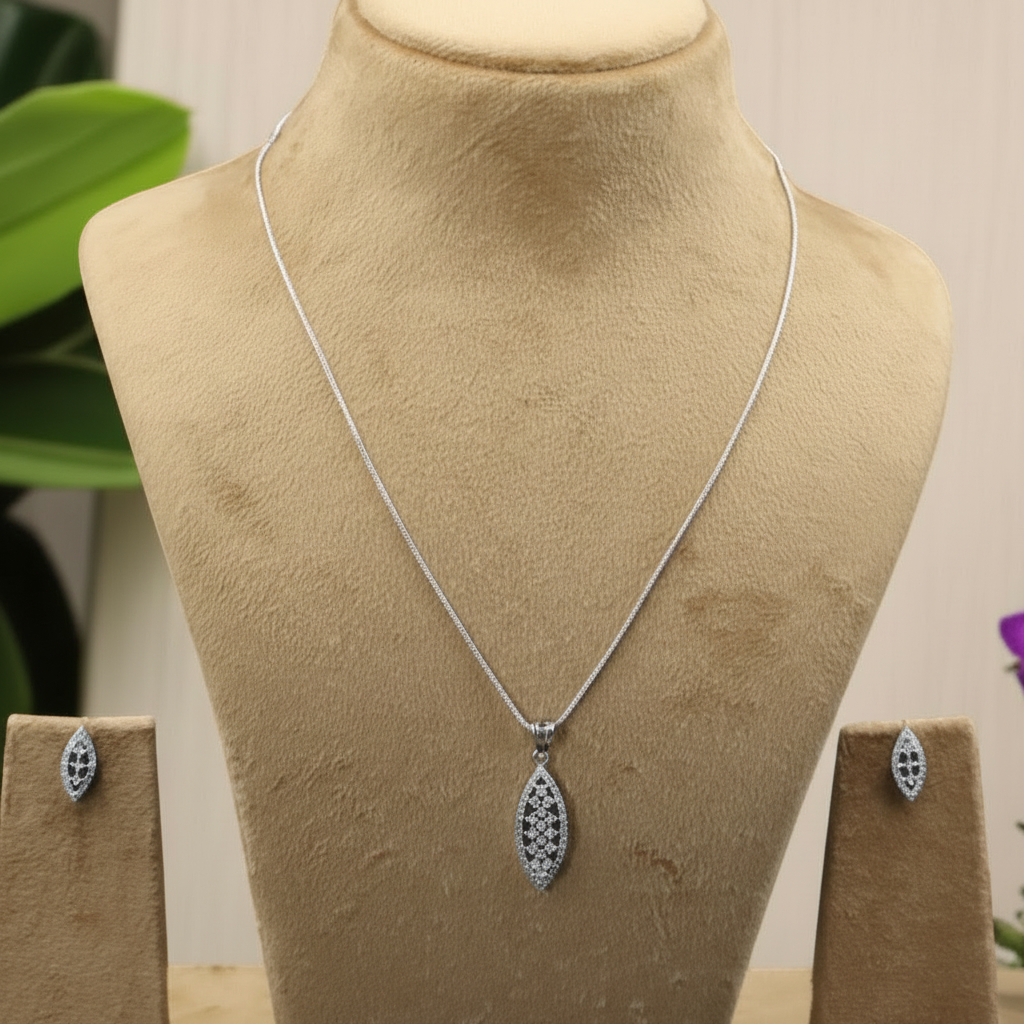 Silvery Vishwaja American Diamond Pendant set