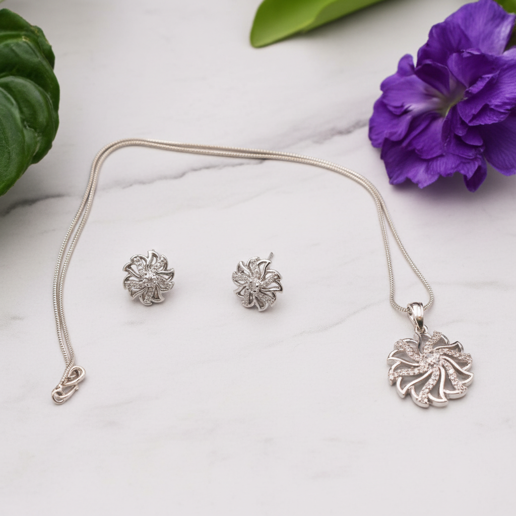 Silvery Tanishka American Diamond Pendant set
