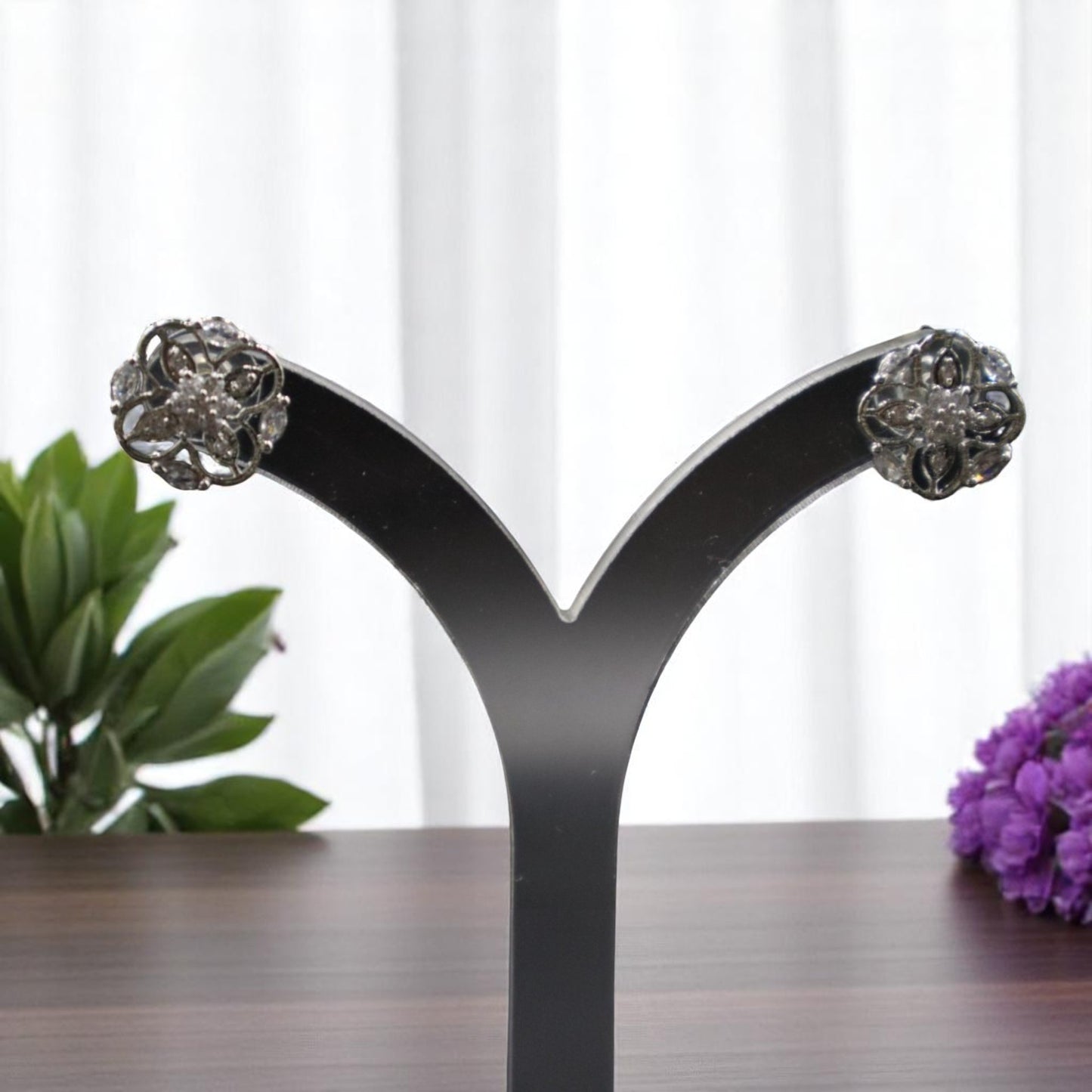 Silvery Avantika American Diamond Studs