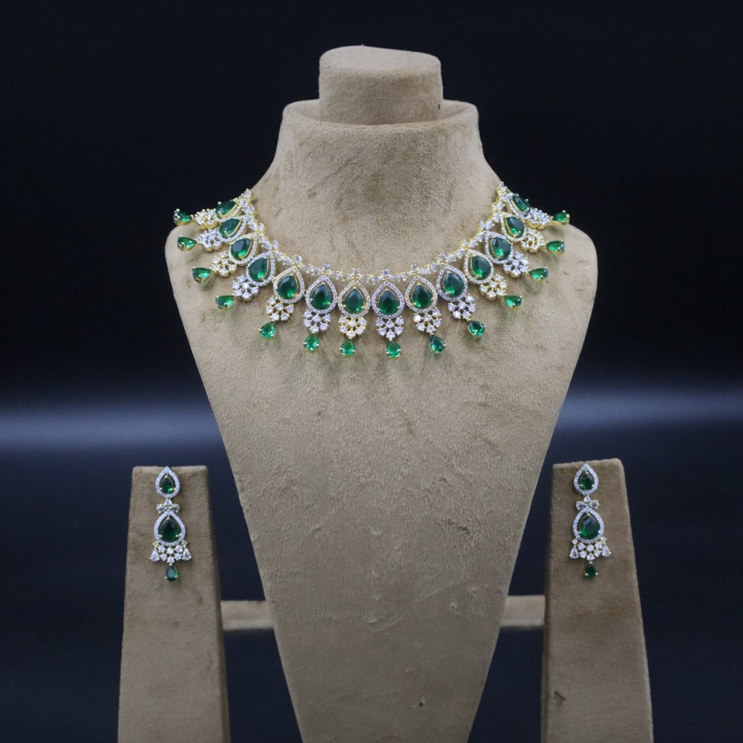 Emerald Aarohi American Diamond Necklace set