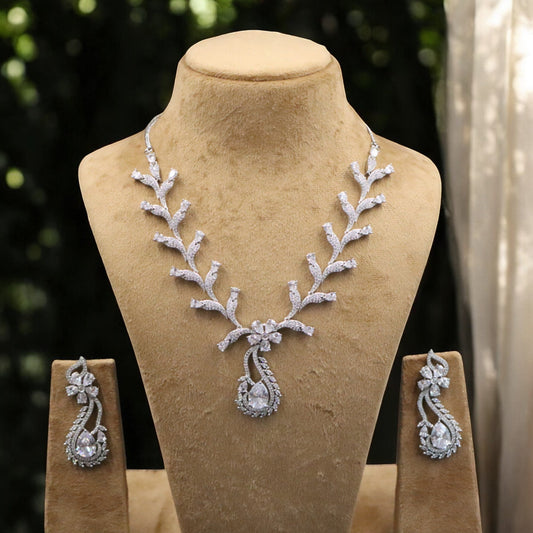 Silvery Kalpita American Diamond Necklace set