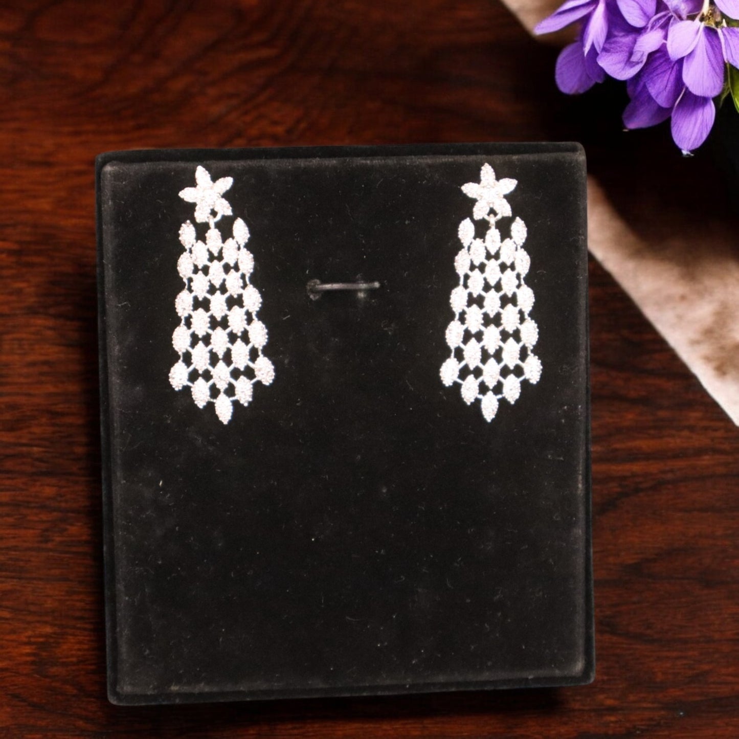Silvery Dhanashree American Diamond Necklace set