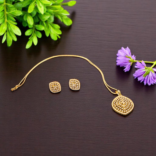Golden Tvarita American Diamond Pendant set