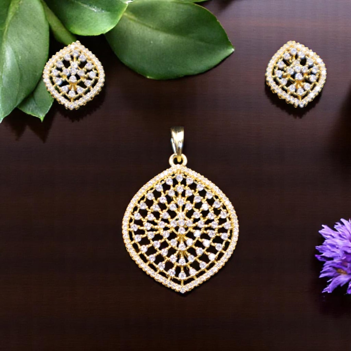 Golden Tvarita American Diamond Pendant set