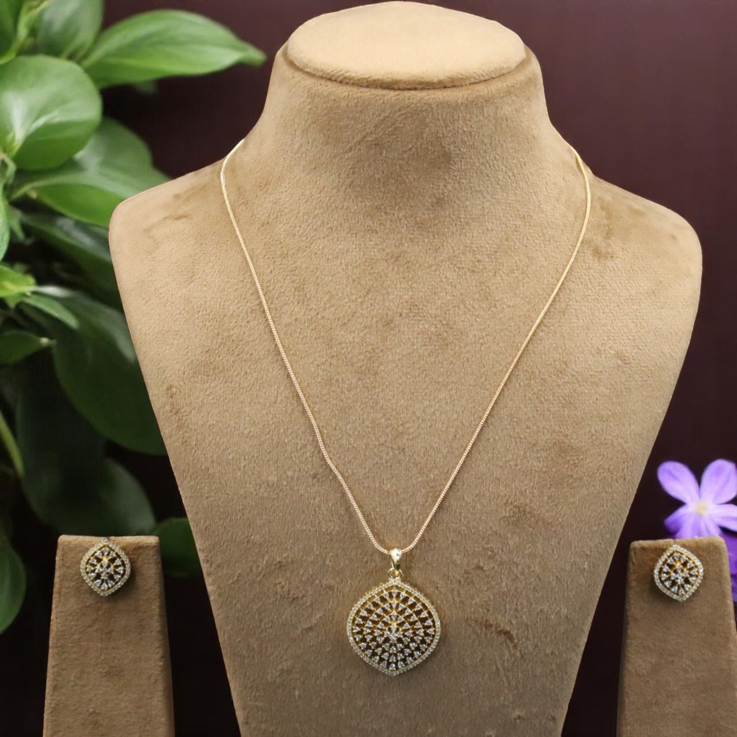 Golden Tvarita American Diamond Pendant set