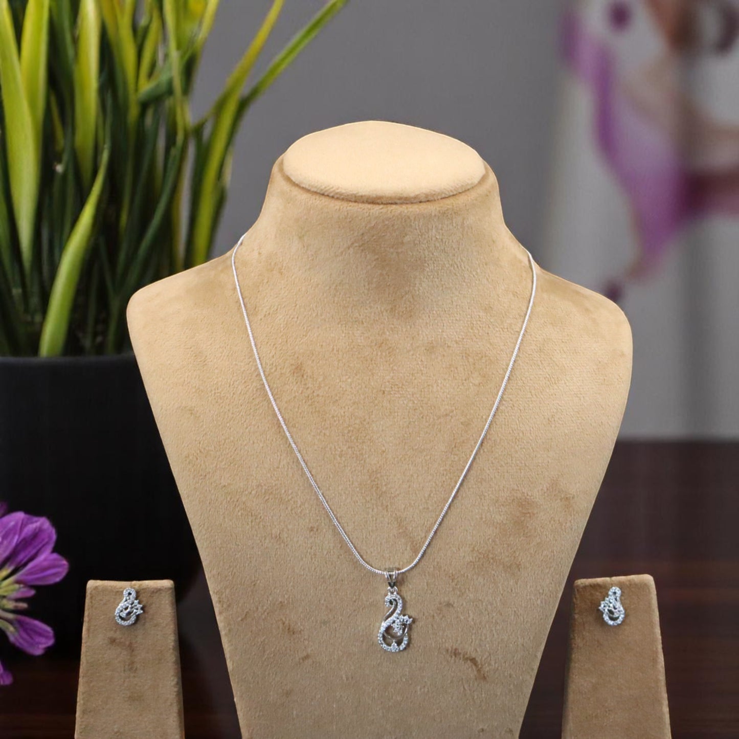 Silvery Ojasvini American Diamond Pendant set