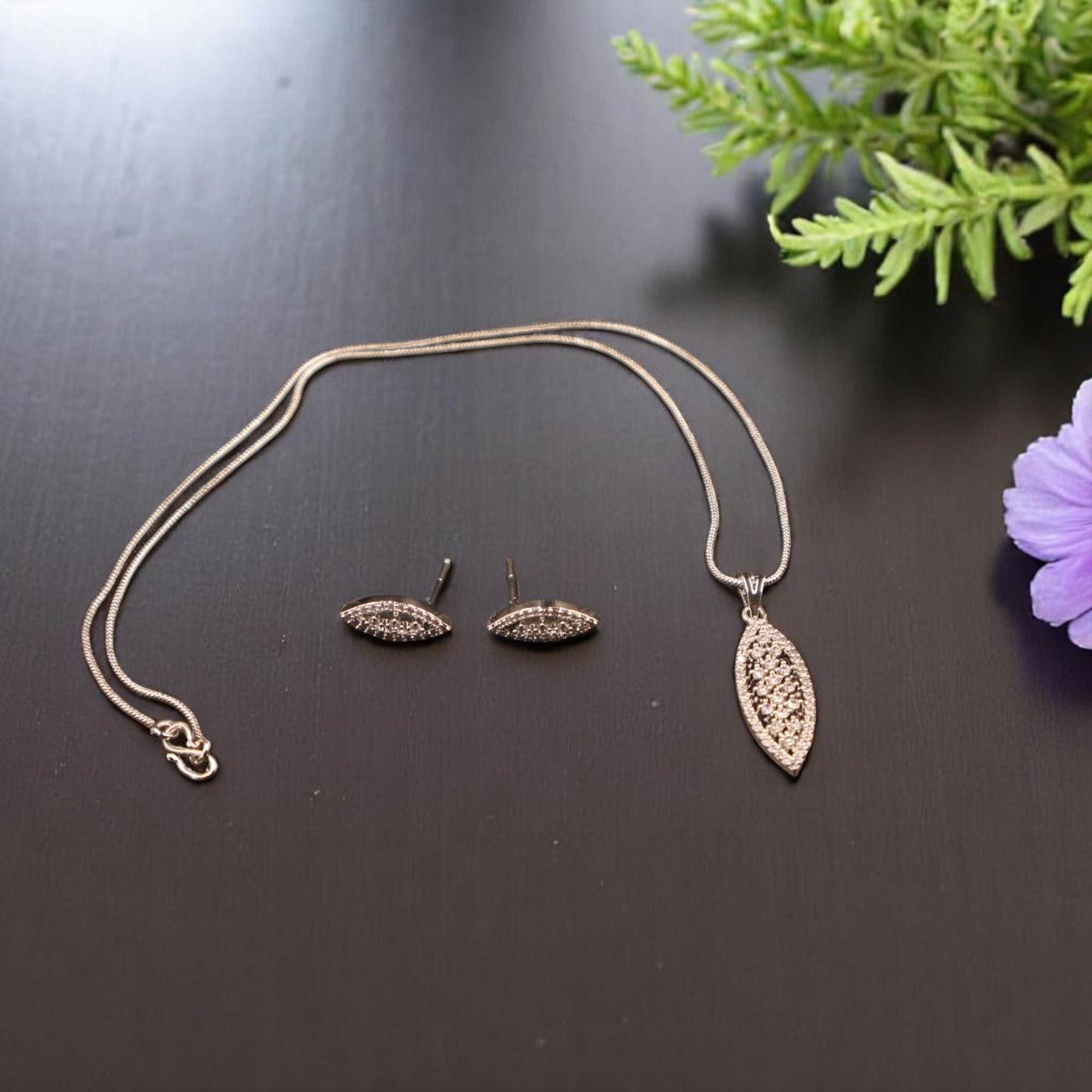 Silvery Vishwaja American Diamond Pendant set