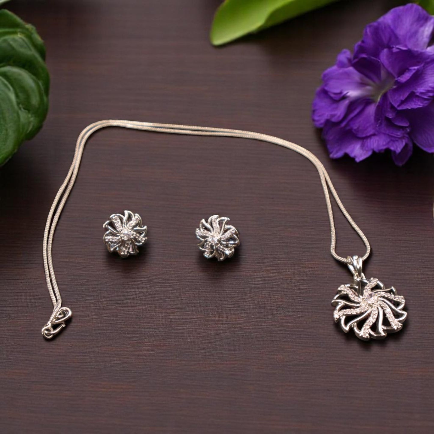 Silvery Tanishka American Diamond Pendant set