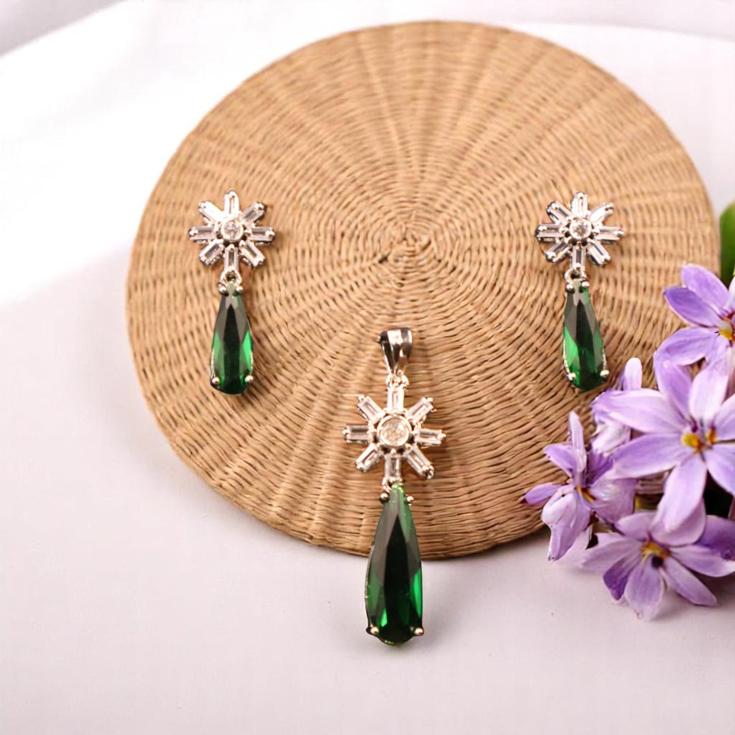 Emerald Svarnika American Diamond Pendant set