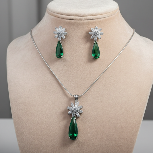 Emerald Svarnika American Diamond Pendant set