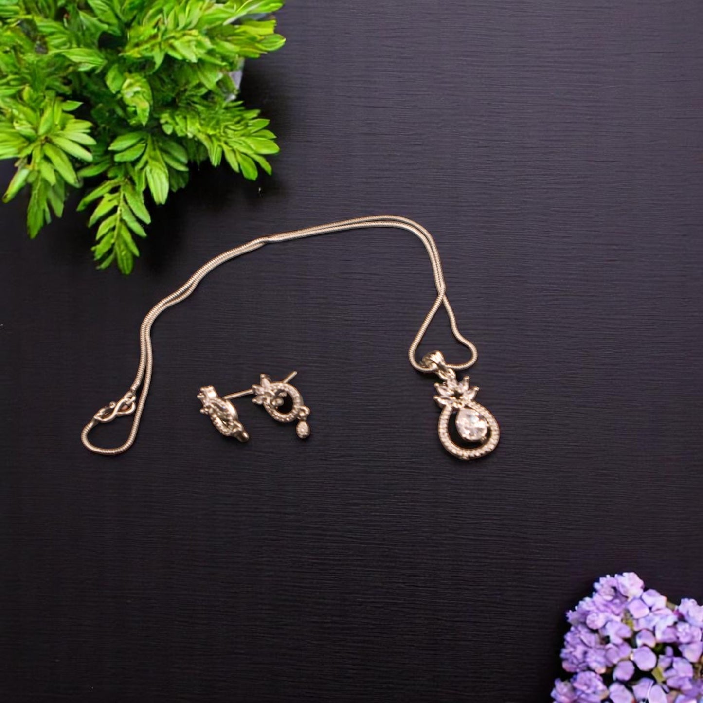 Silvery Pratibha American Diamond Pendant set
