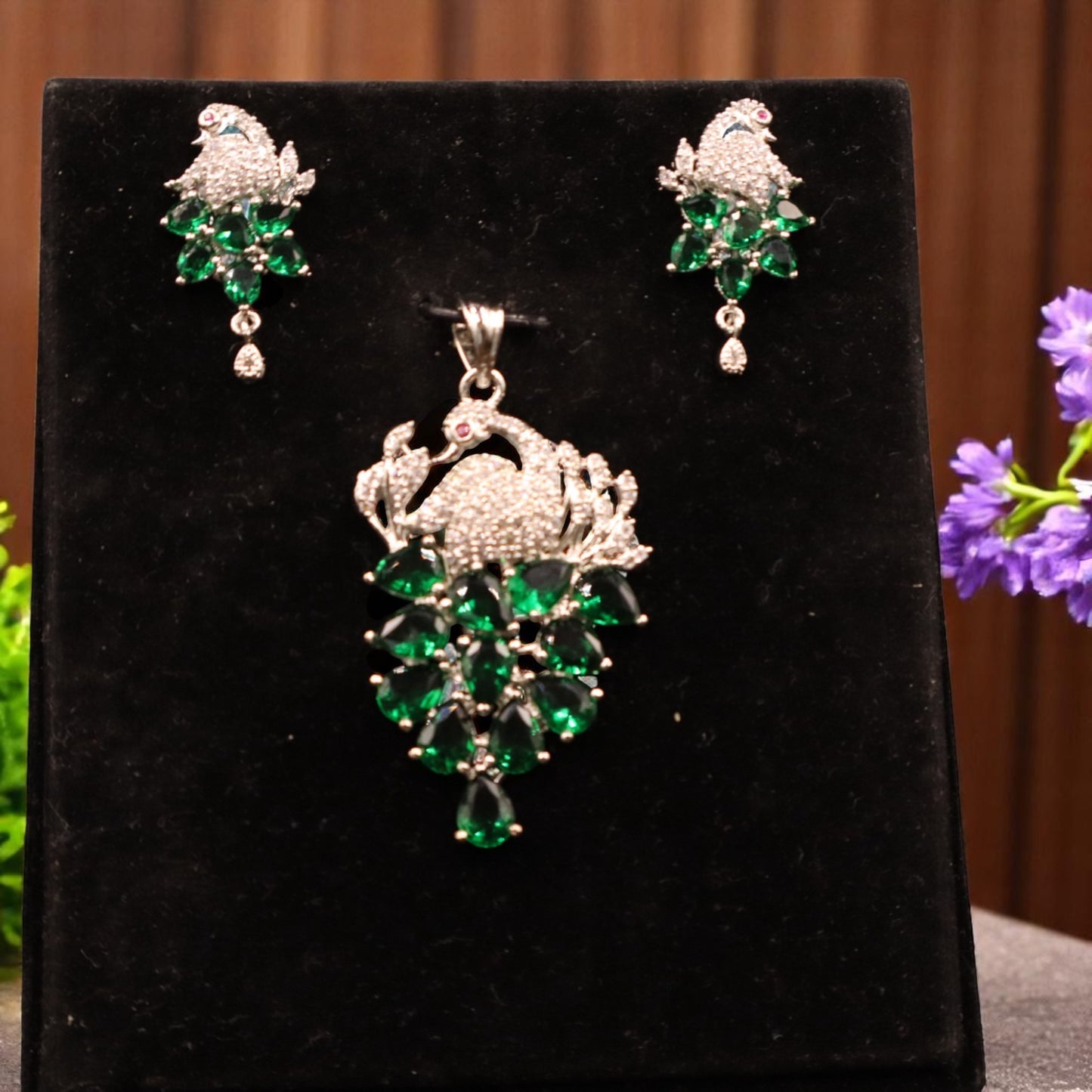 Emerald Mormahal American Diamond Pendant set