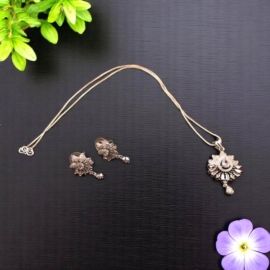 Silvery Swati American Diamond Pendant set